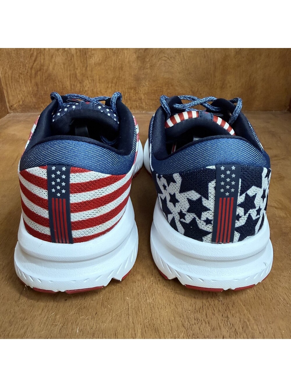 Brooks Launch 6 Running Shoes Womens 10 Patriotic USA Stars Stripes 1202851B166 - Picture 3 of 15